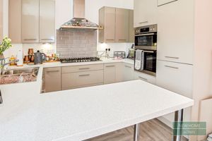 Photo 12- click for photo gallery